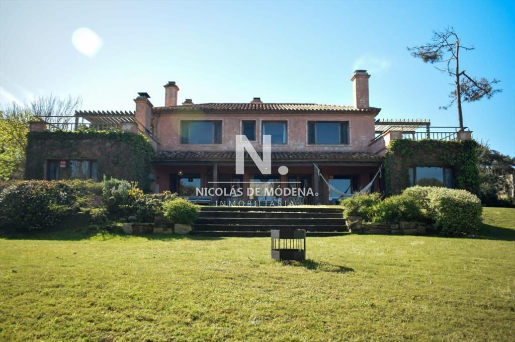 Casa en Montoya de 5 dormitorios