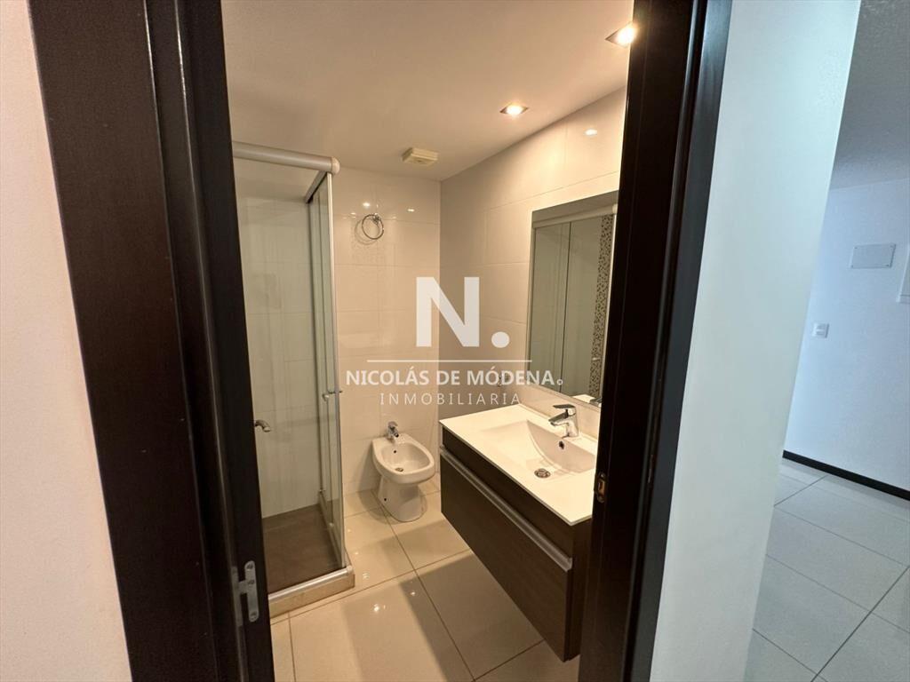 Departamento en venta con excelente ubicación.