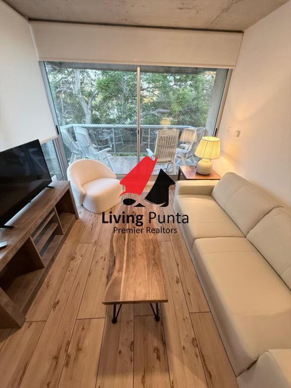 Apartamento de 2 Dormitorios en Punta del Este