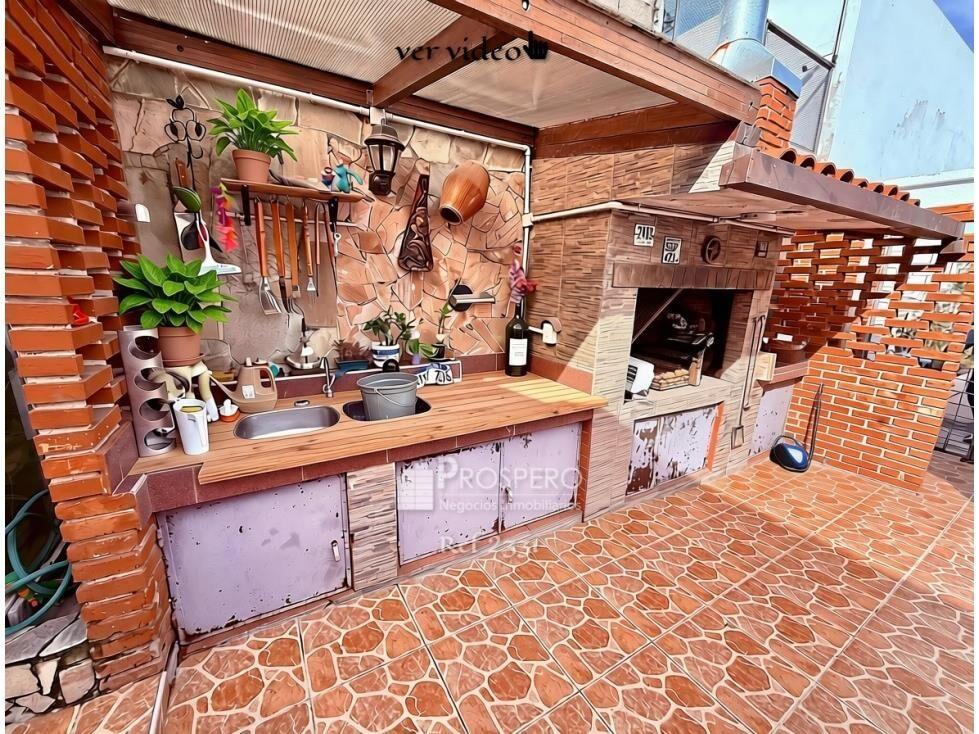2331/1/P venta casa 4 dorm,la blanqueada patio coch varios a