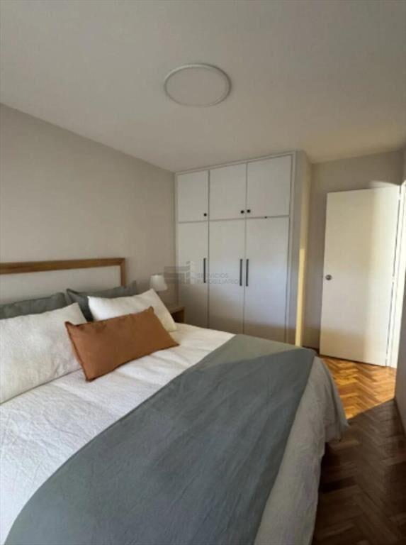 Se vende Apartamento de tres dormitorios en Cordón