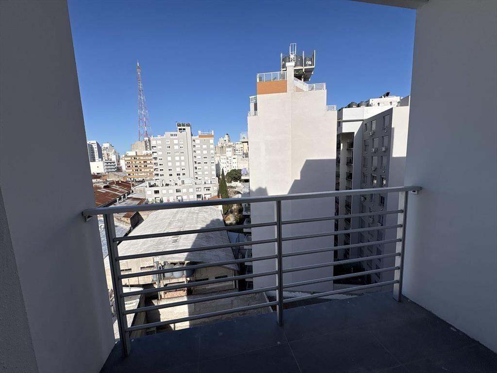 Alquiler  Apartamento con un dormitorio y terraza a estrenar