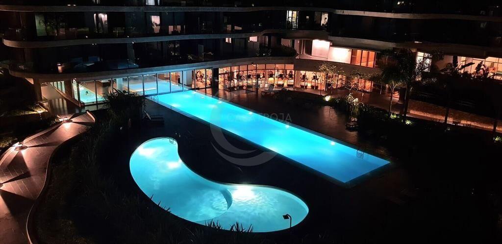 CASATROJA Venta de amplio apartamento 2 dormitorios + garaj