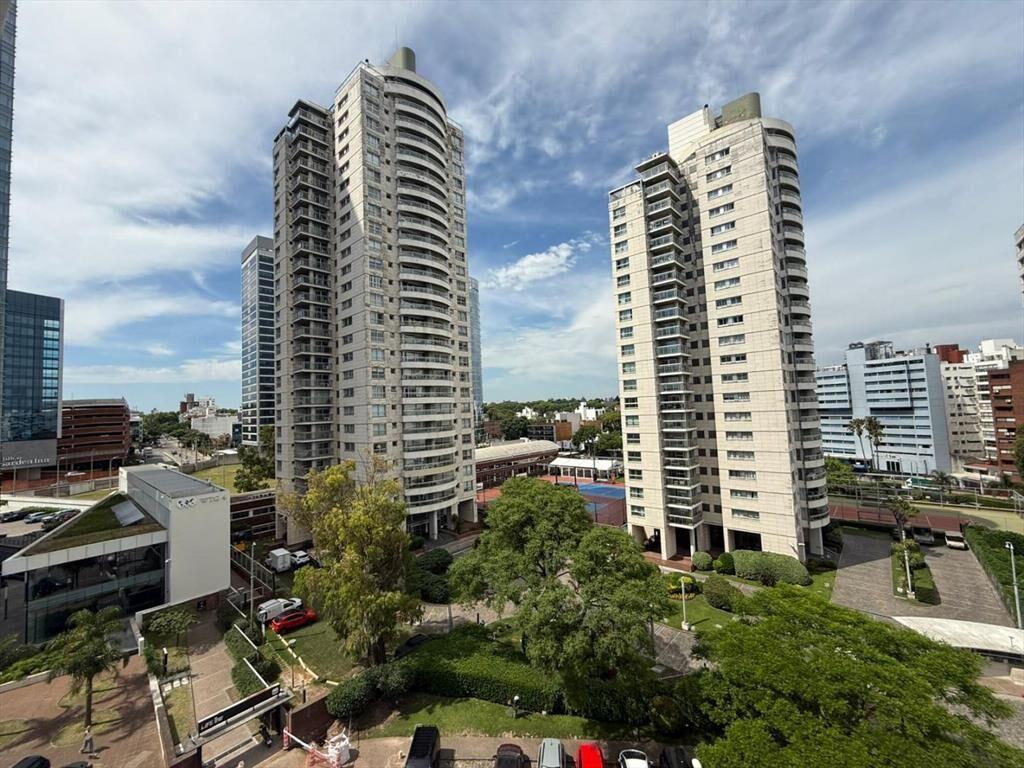 Venta apartamento 3 dormitorios y 2 baños con terraza en ...