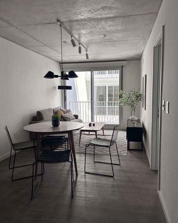 Venta apartamento 1 dormitorio amoblado con terraza en pale