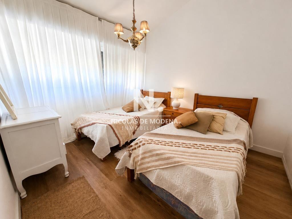 En venta casa de 5 dormitorios en Punta del Este,
