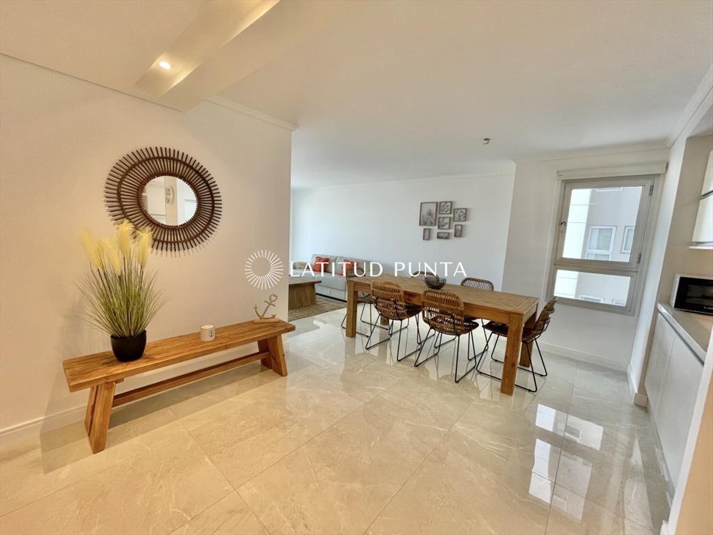 Apartamento en Mansa, 2 dormitorios, parrillero