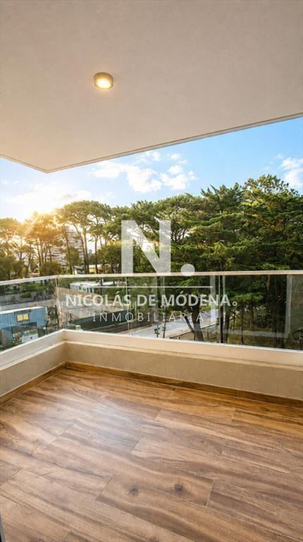 Apartamento de 1 dormitorio en venta, con vista a