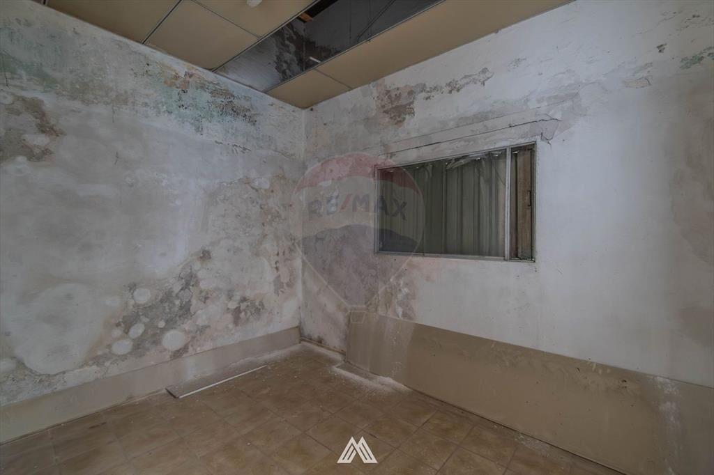 Se vende centro de Pando con vivienda y locales