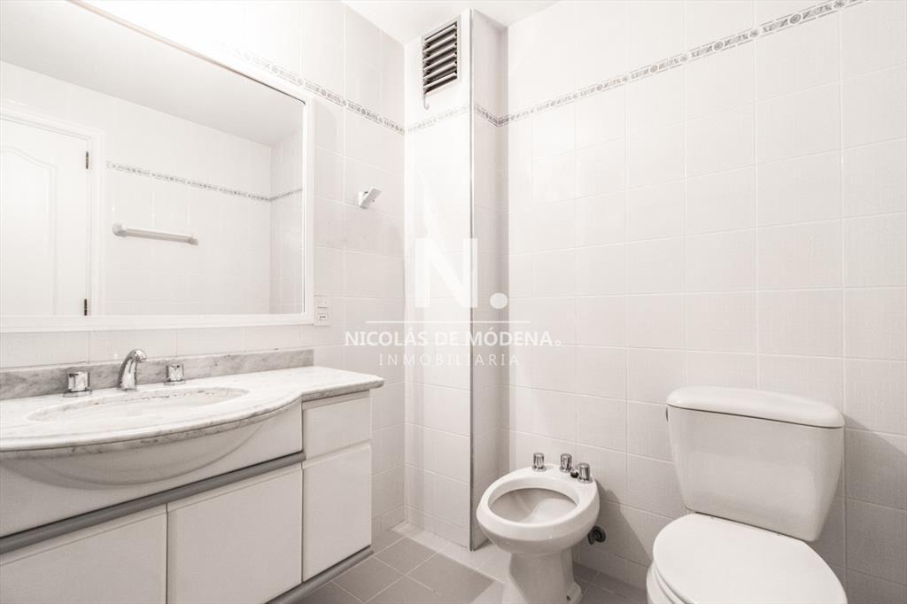 En venta apartamento en Mansa Punta del Este de 2