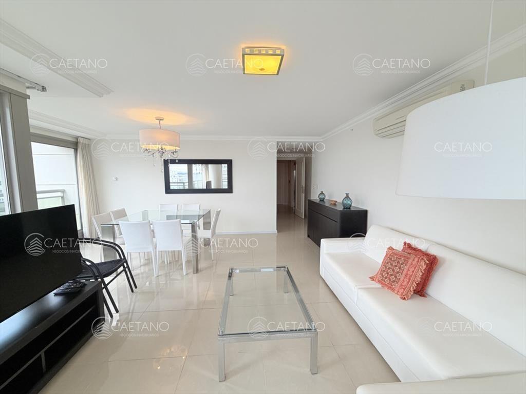 Venta Imperiale 2 dormitorios Punta del Este