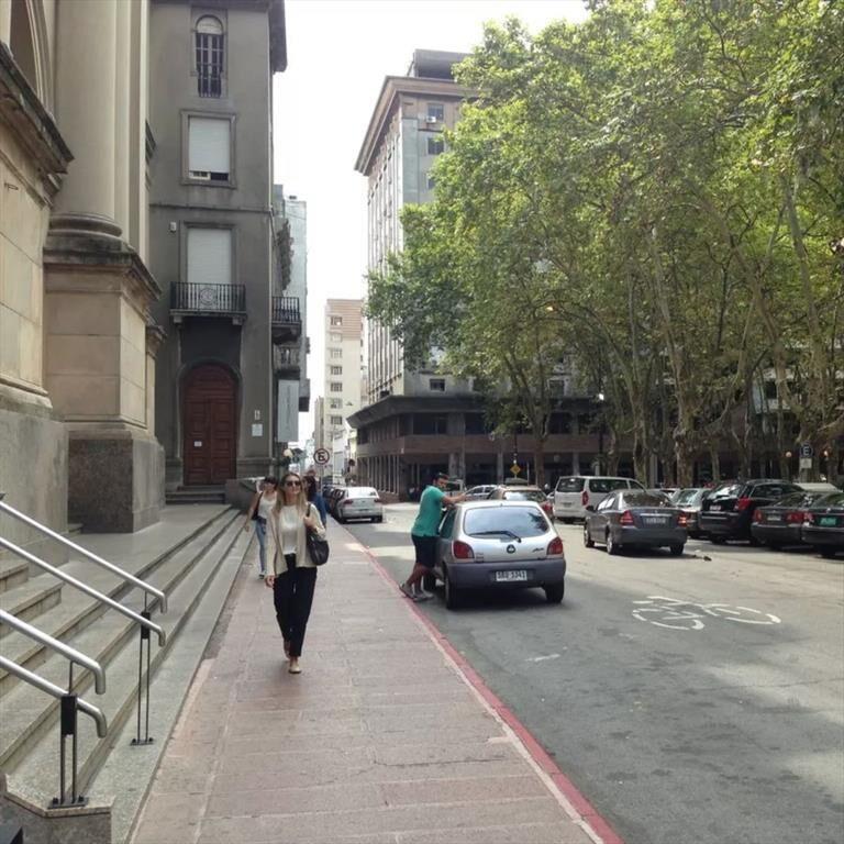 Venta apartamento 1 dormitorio con garaje incluido Ciudad V