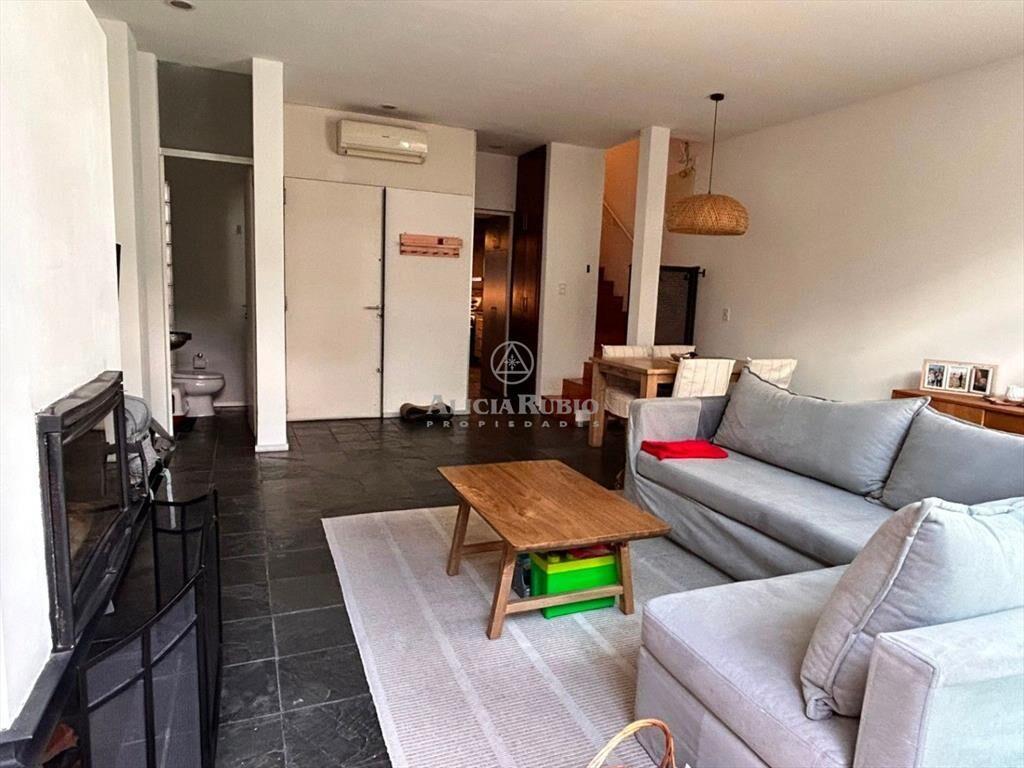 LUIS DE LA TORRE ESQ SARMIENTO. P.UNICO! 3-4 DORM + 4 BA...