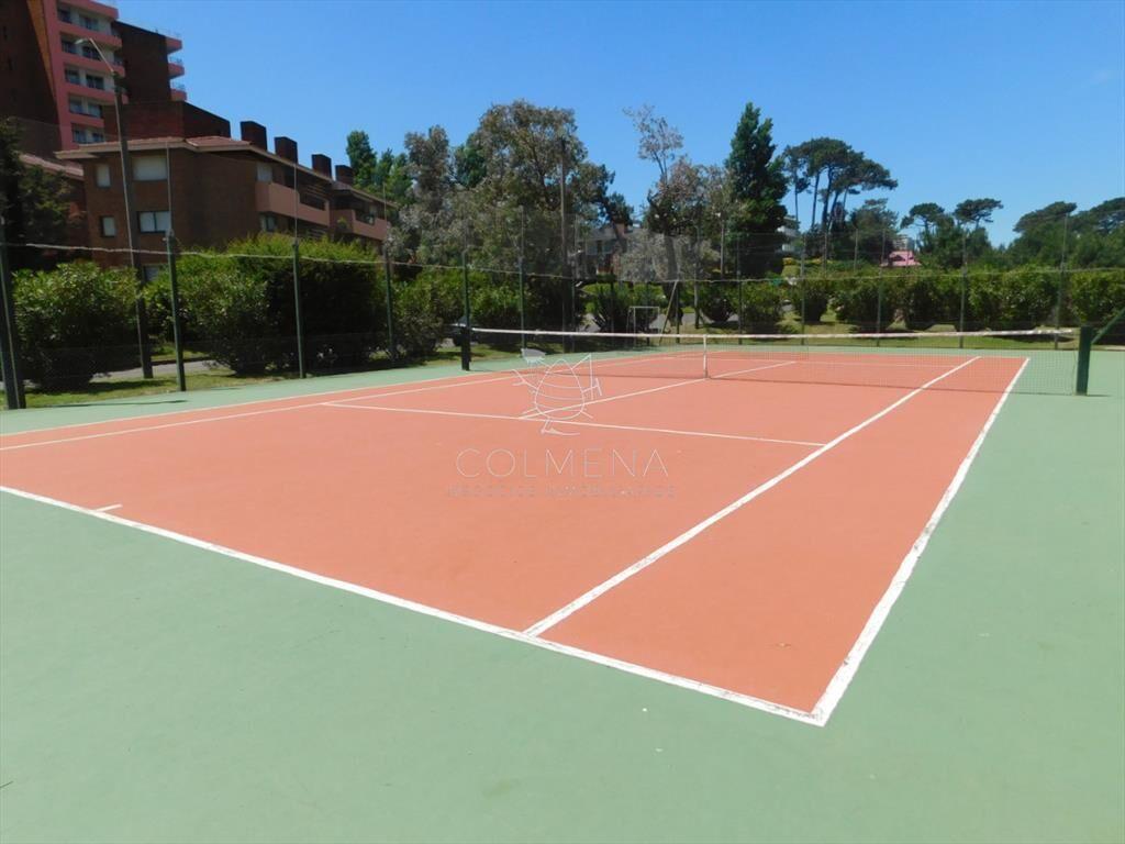 APARTAMENTO EN VENTA 3 DORMITORIOS EN PLAYA MANSA