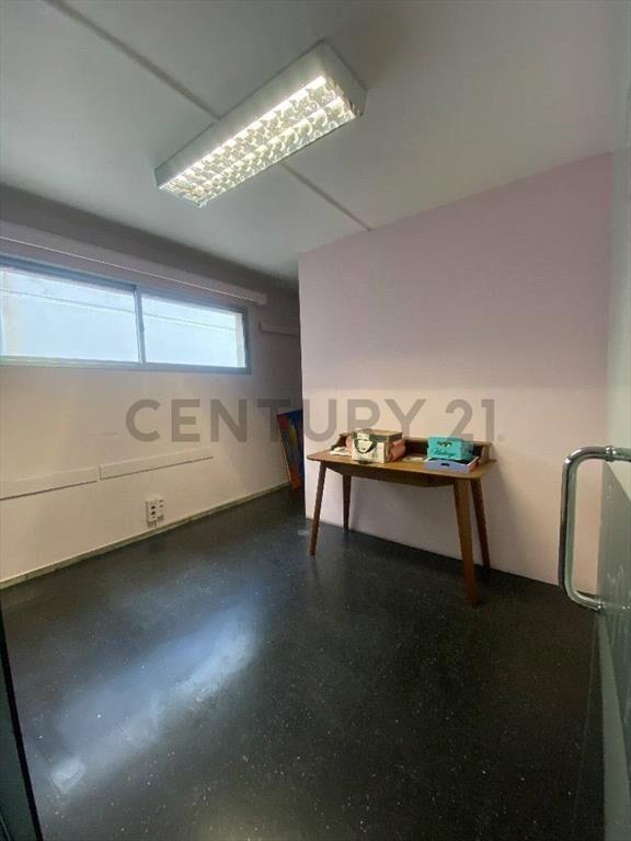 OFICINA Cordón Sur , 85 mt2, 3 oficinas pivadas,sala de r...