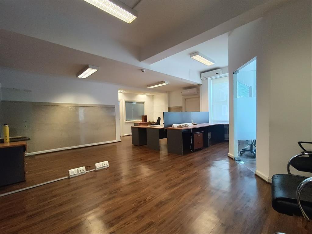 ALQUILER OFICINA CIUDAD VIEJA