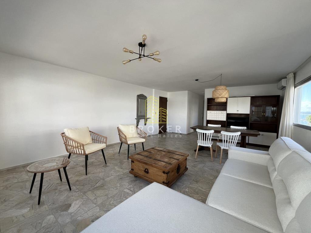 Venta Apartamento de 3 dormitorios en Peninsula