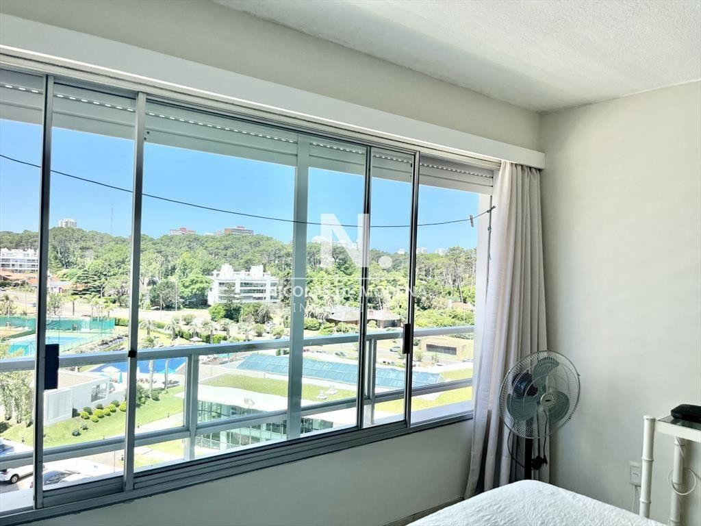 Apartamento en venta 2 dormitorios Playa Mansa,