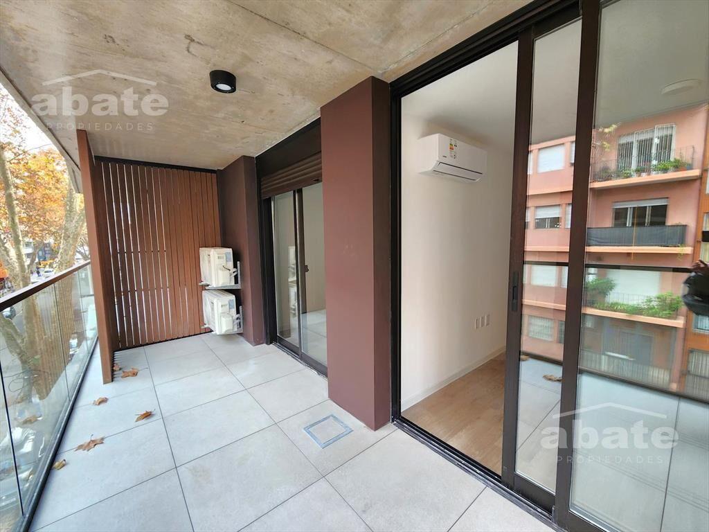 Venta apartamento de 1 dormitorio y escritorio en Barrio Su