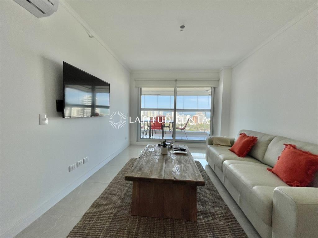 Apartamento en Mansa, 2 dormitorios, parrillero