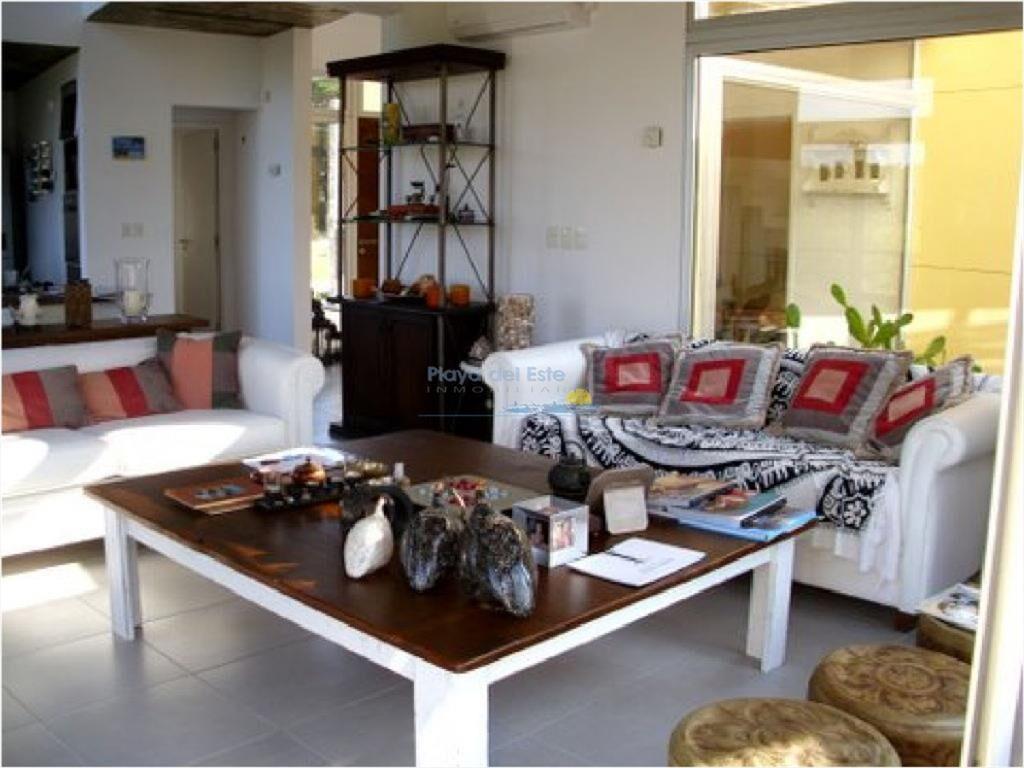 Casa en Venta de 3 dormitorios en San Vicente ,