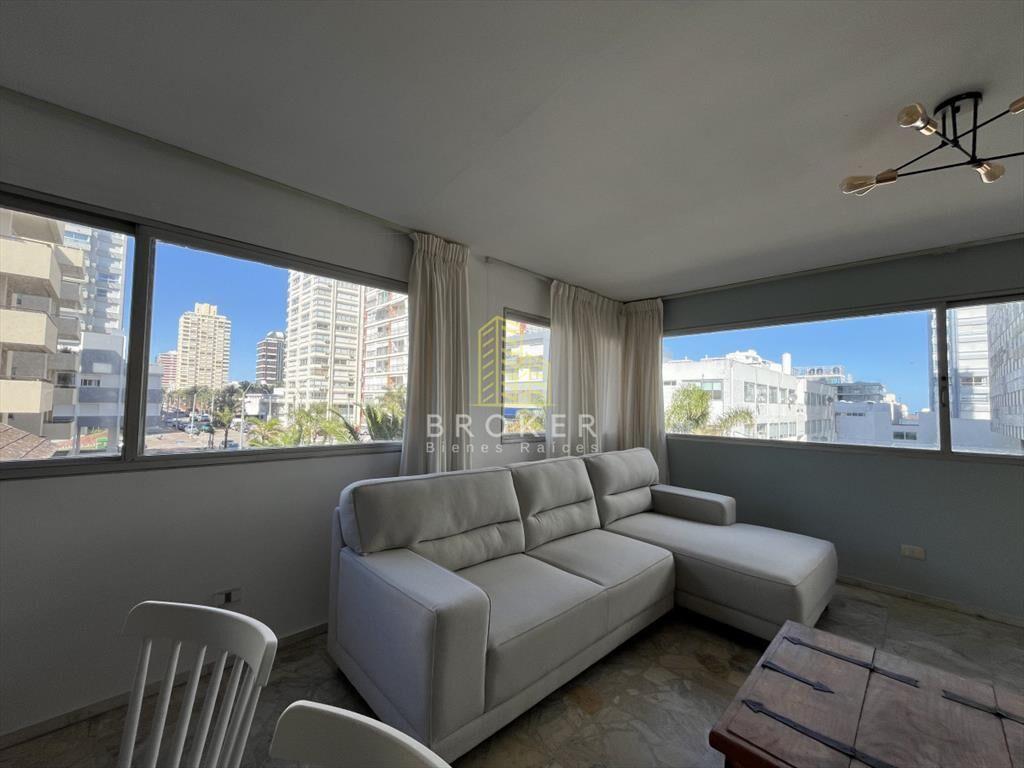 Venta Apartamento de 3 dormitorios en Peninsula