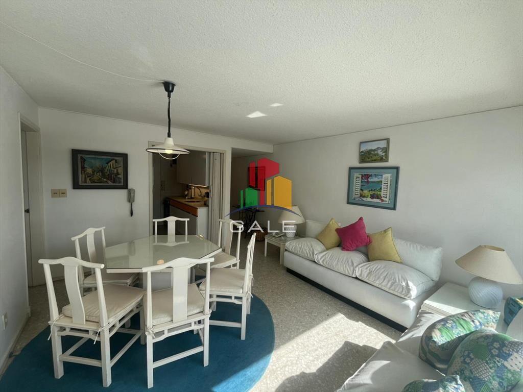 Apartamento en Peninsula, 3 dormitorios *