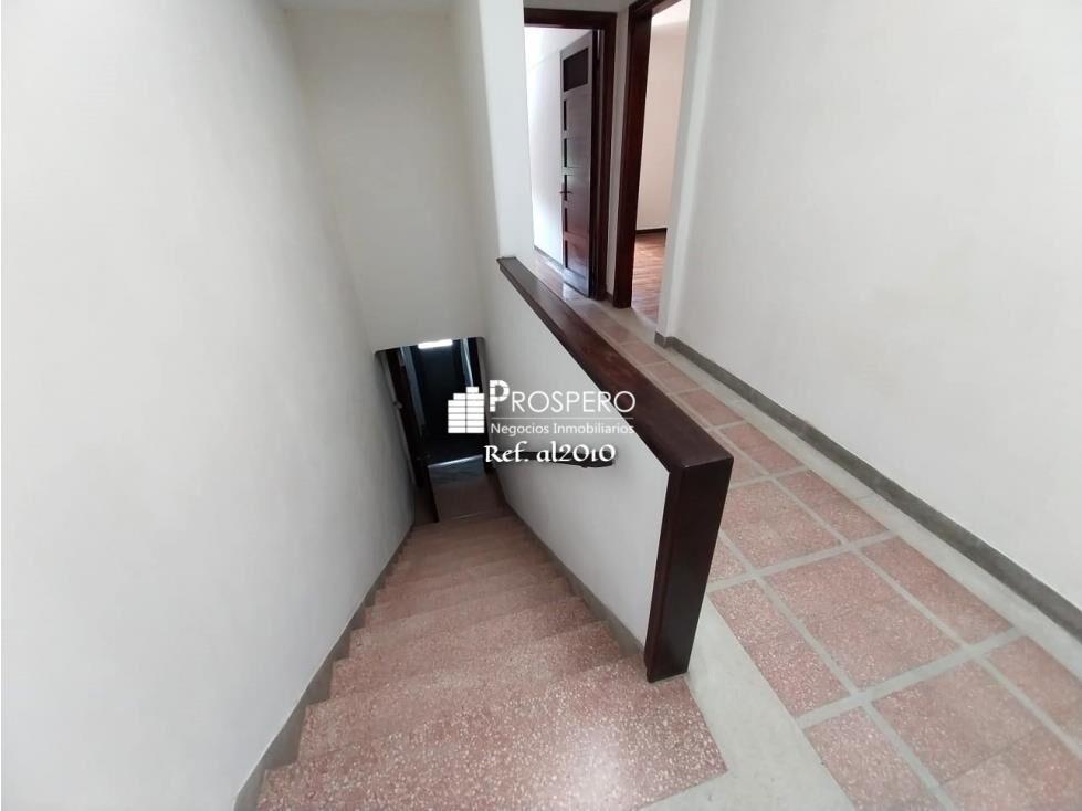 AL2010 venta casa 4 dorm Union balcon azotea transitable
