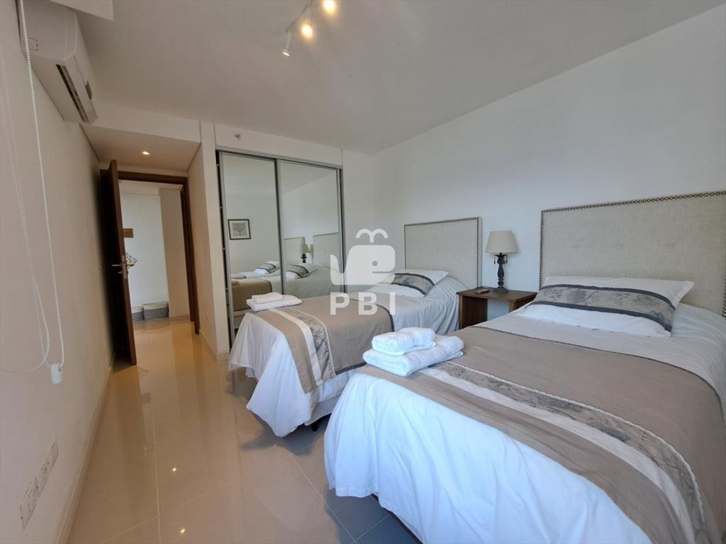 Alquiler de apartamento 3 dormitorios en Punta del este, Ma