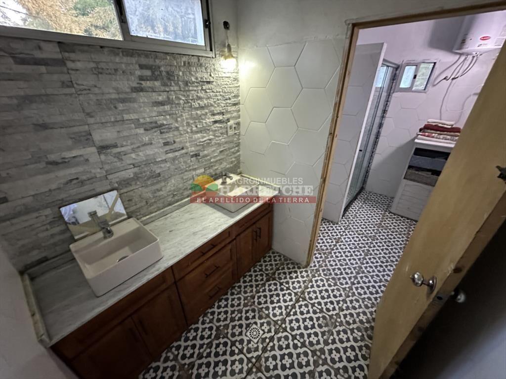 Casa en venta en Las Brujas, 1200 m2 de terreno,