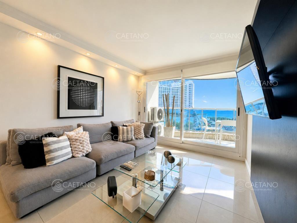 Apartamento en Venta - Punta del Este, Playa