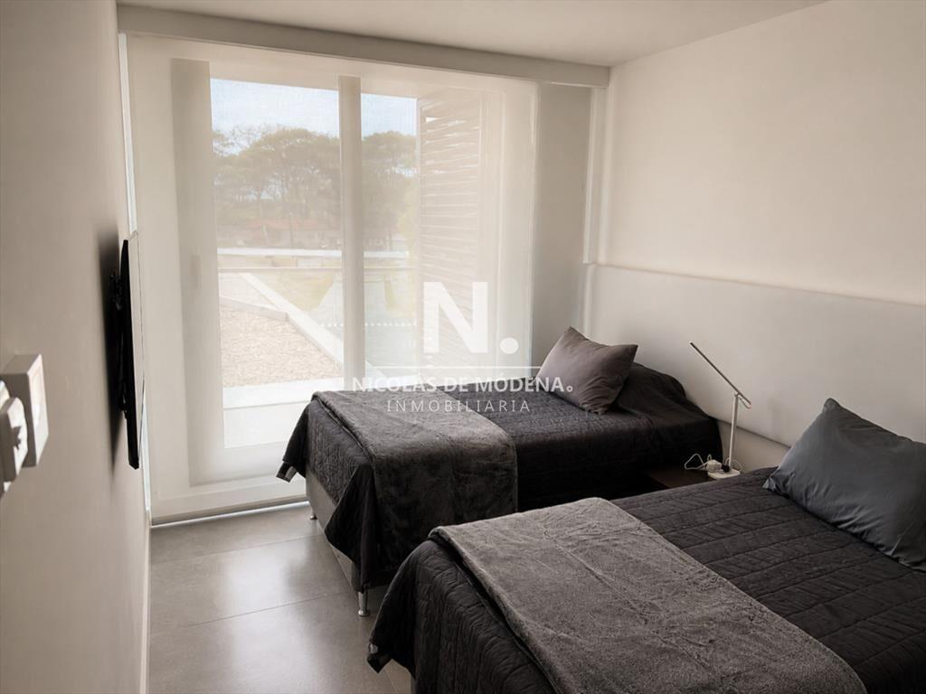 Vende espectacular apartamento de 2 dormitorios