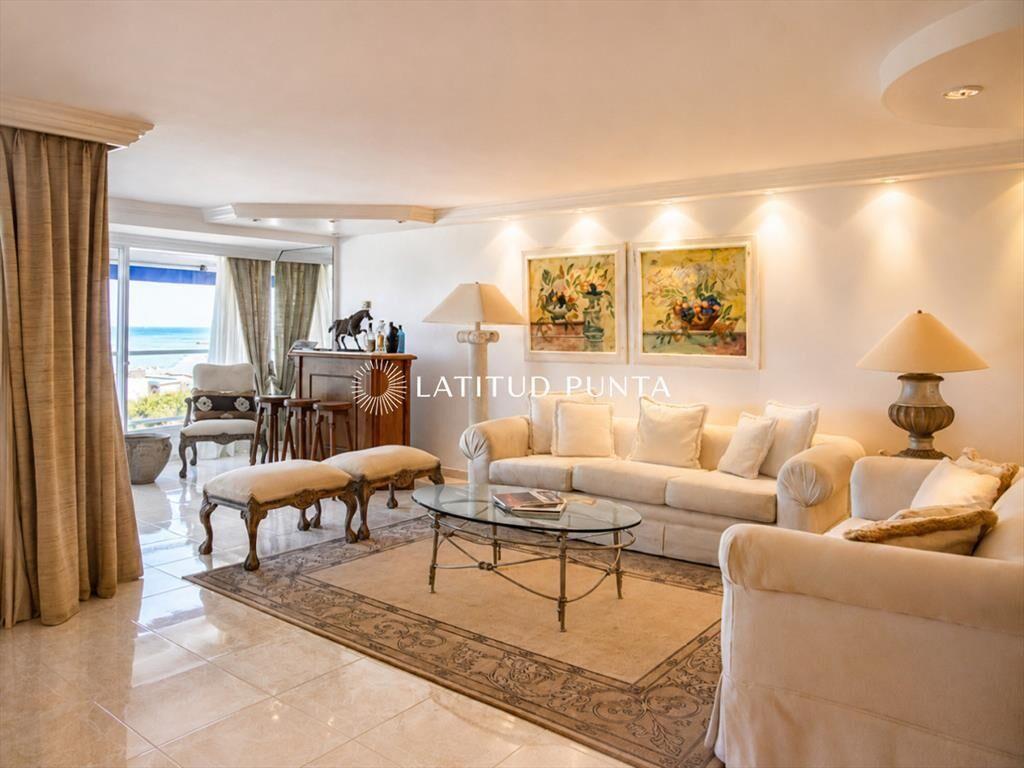 Apartamento en Beverly Tower