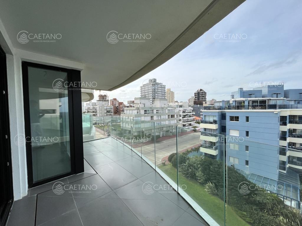 Venta y aquiler apartamento en Península