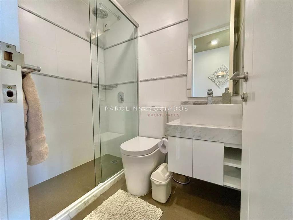 Apartamento en venta de 2 dormitorios en playa