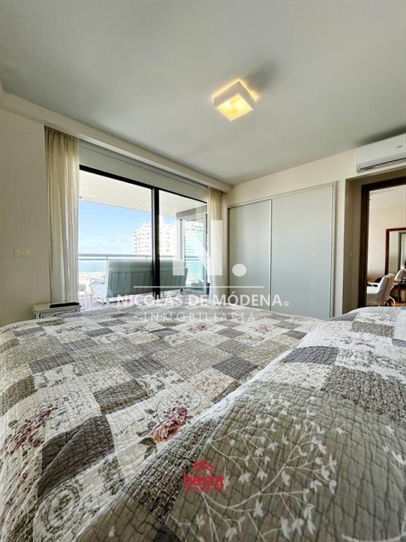 Apartamento de 2 dormitorios en suite, amplio en venta en B