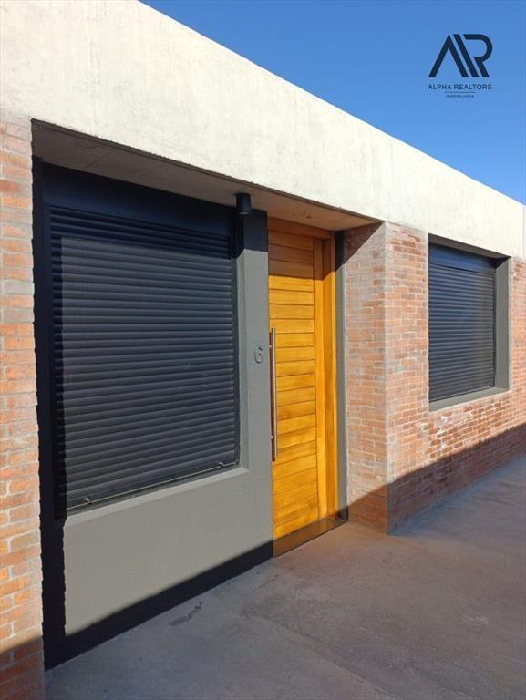 Casa en Alquiler en Barrio Parque Rivera