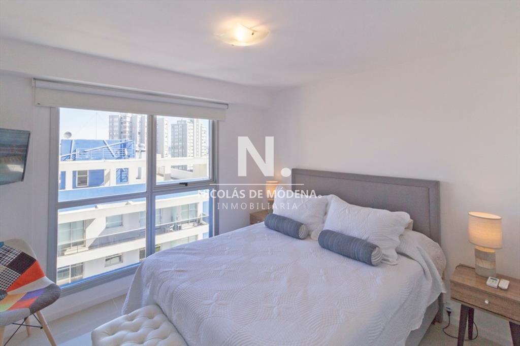 Hermoso Apartamento en torre Arenas del Mar 2