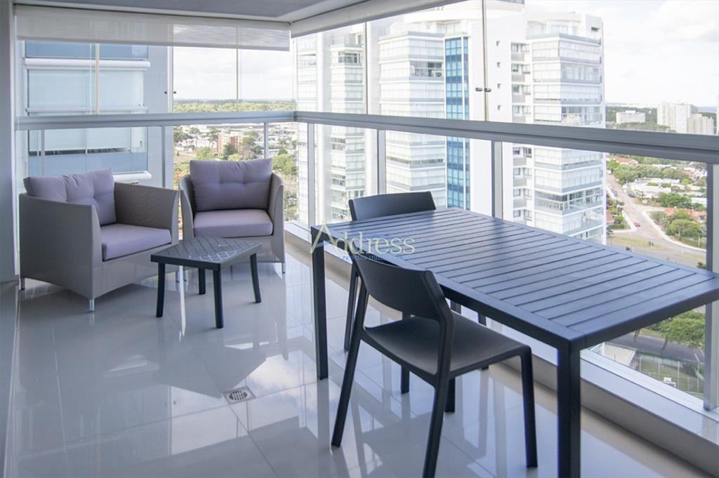 Vende apto de 2 dormitorios en Miami Boulevard !