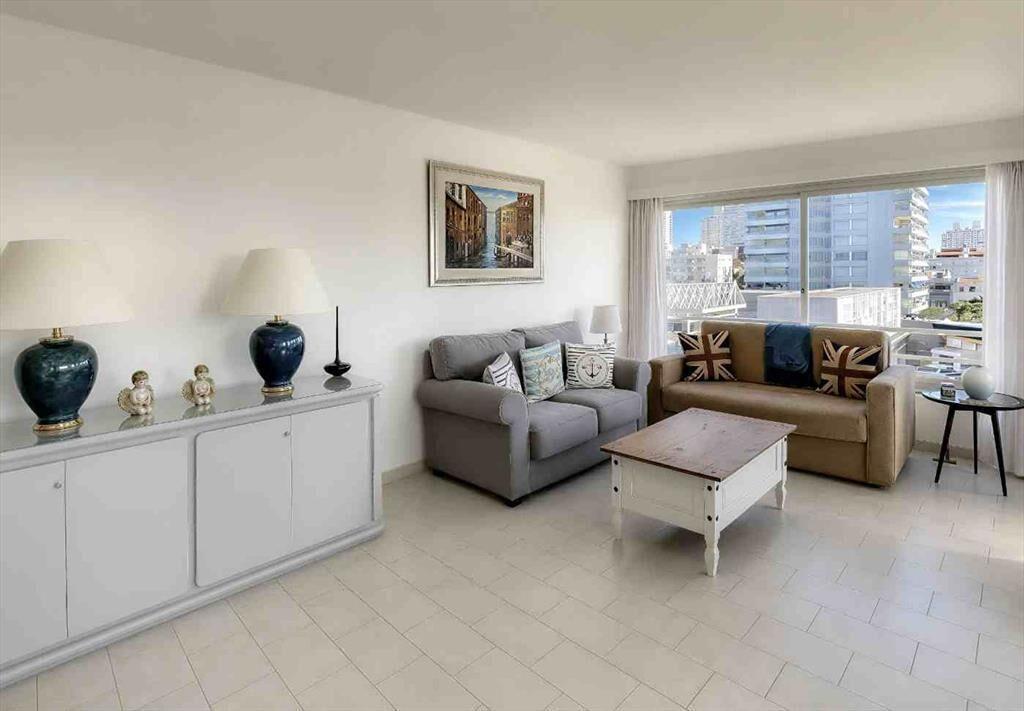VENTA APARTAMENTO 3 DORMITORIOS GARAJE PENINSULA