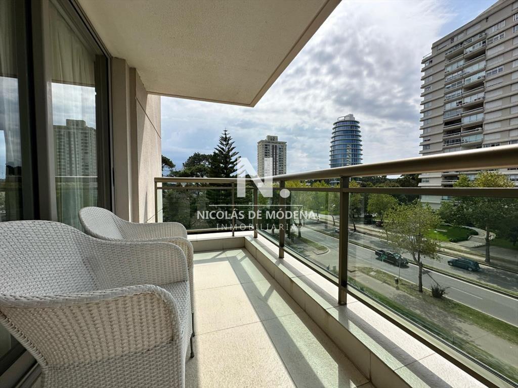 Venta de apartamento de 2 dormitorios en Place -