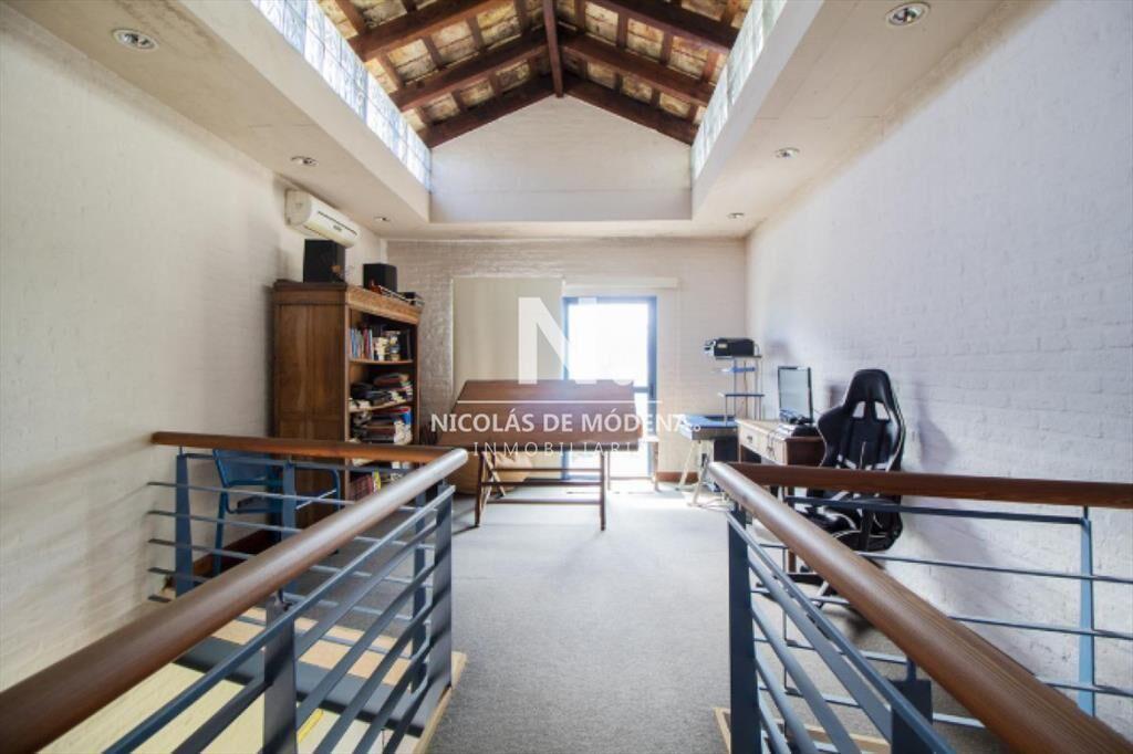 Vende casa de 5 dormitorios en Roosevelt, Punta
