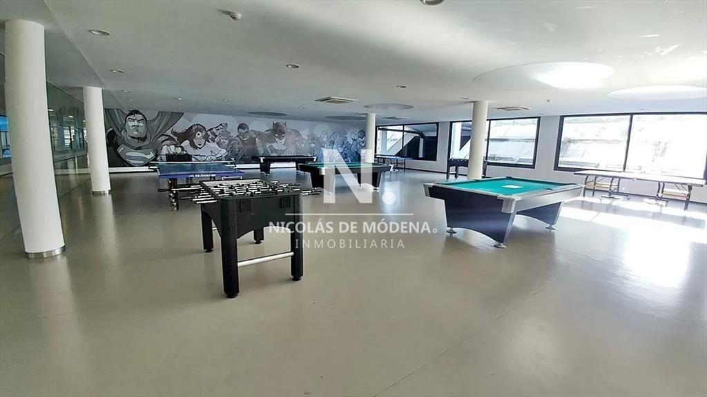 Departamento de 4 dormitorios en venta en Punta