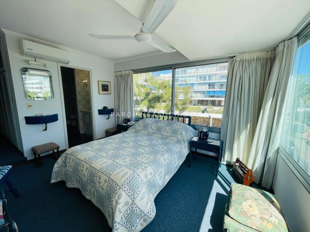 Apartamento en venta de 3 dormitorios en Punta
