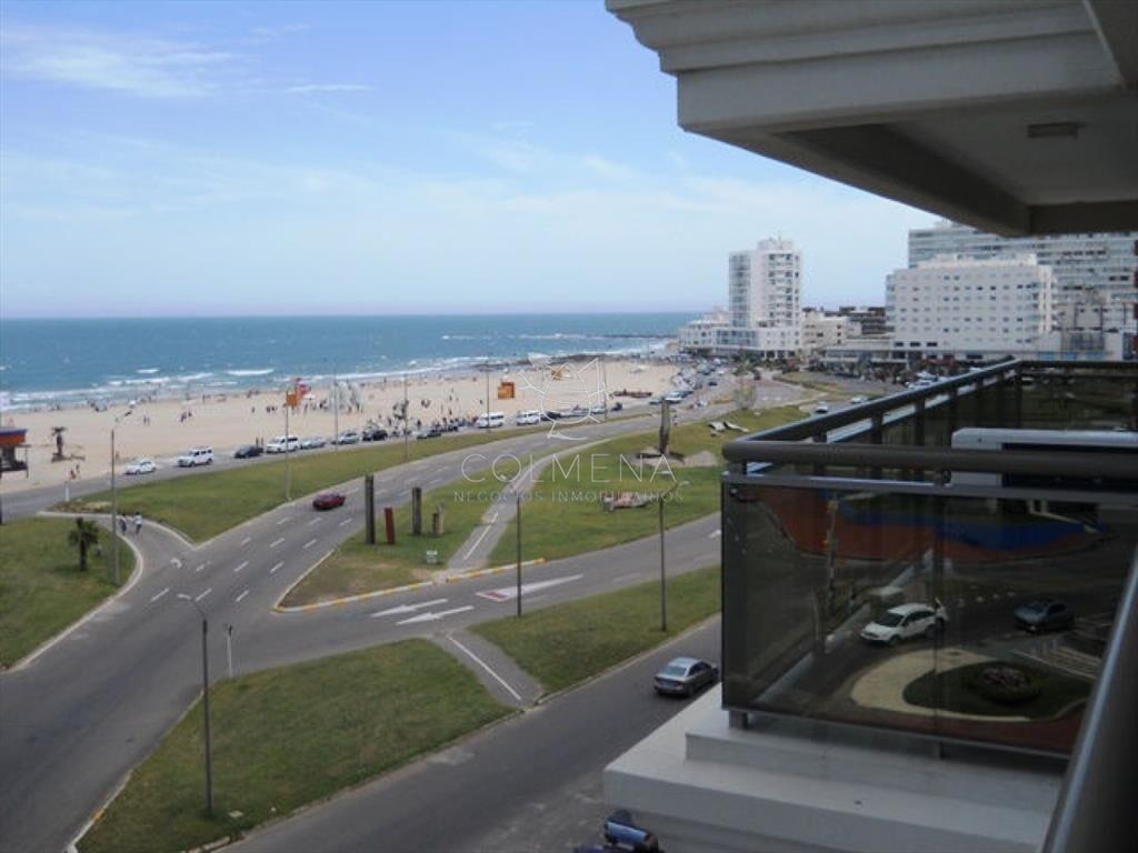 Apartamento de 3 dormitorios en Venta en Torre Imperiale, P