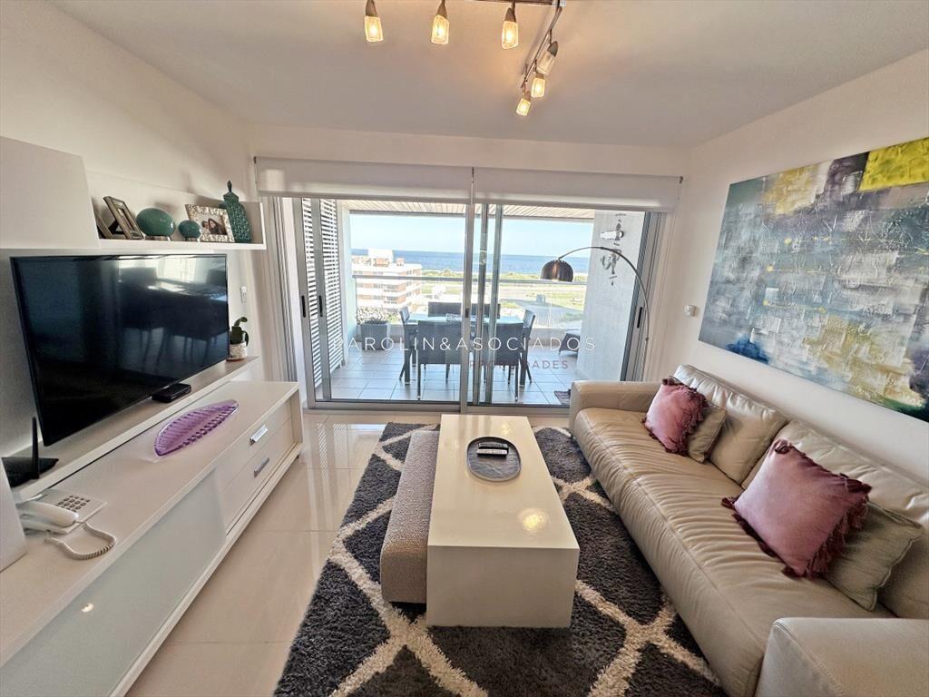 Apartamento en venta en excelente estado con al