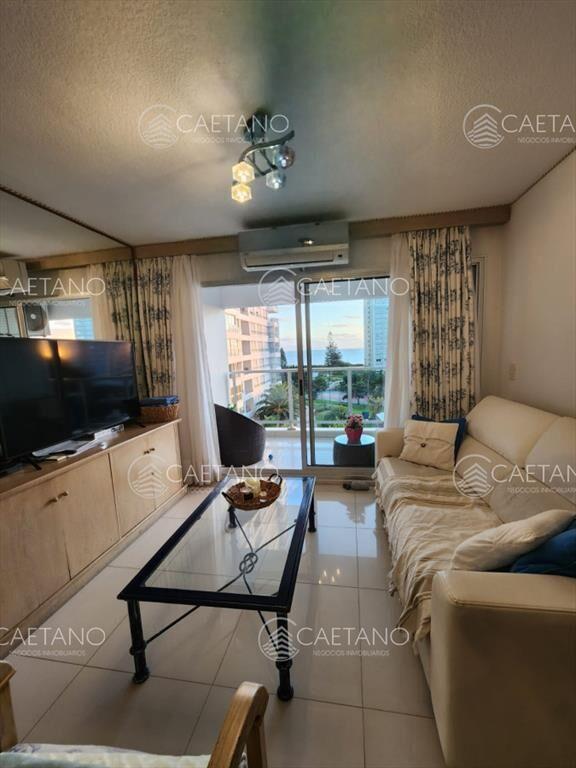 Apartamento en venta frente al mar 2 dormitorios