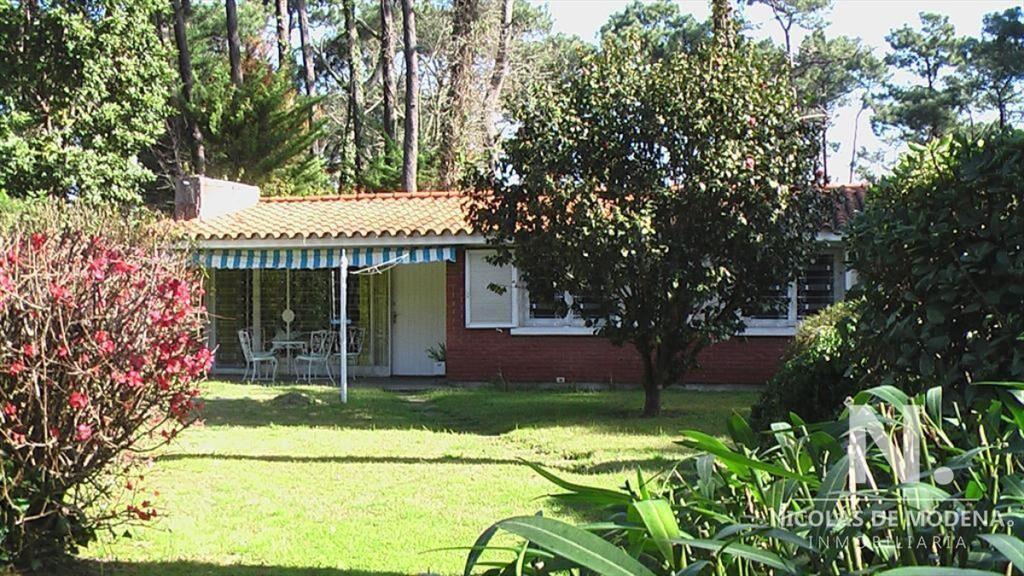 Oportunidad. Casa en venta de 3 dormitorios en Playa Mansa