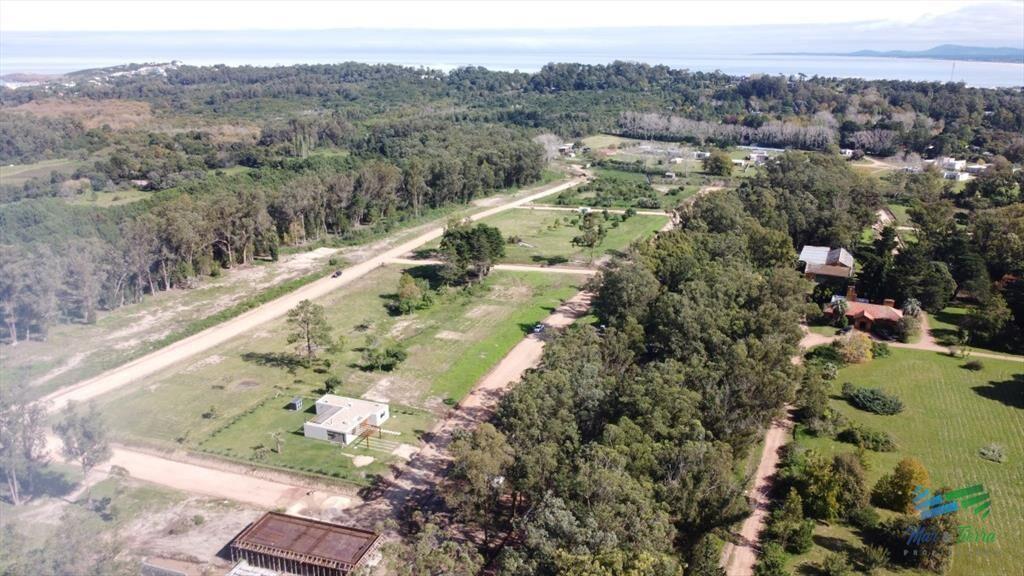 Oportunidad terrenos en Barrio Privado La Jacinta playa Man
