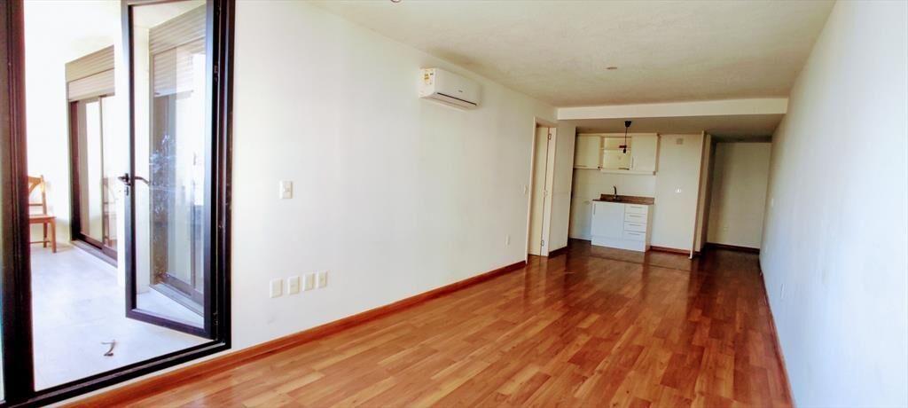 Venta apartamento 2 dormitorios Ciudad Vieja. Opción garaje